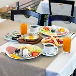 Kâya Oda ve Kahvaltı İzmir
